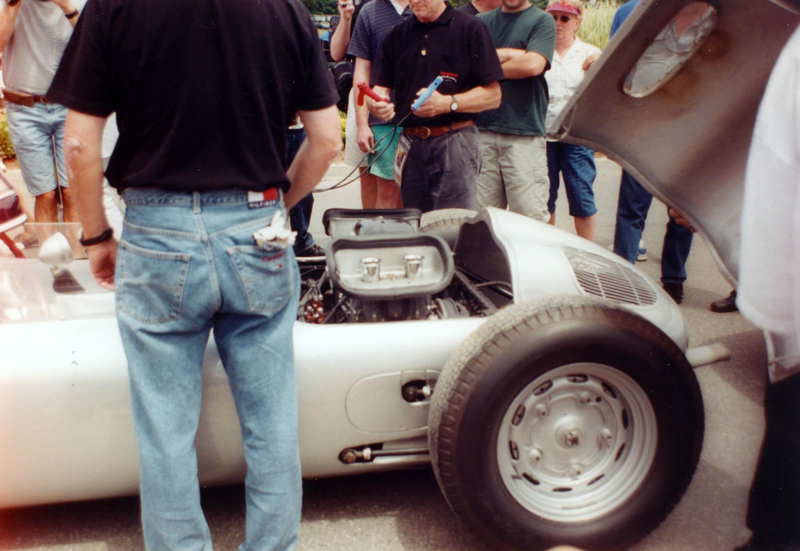 Attaching battery leads to the Porsche 718 to start the engine